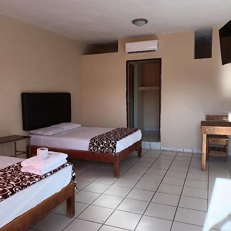 Hotel Maria Teresa Río Verde Kültér fotó