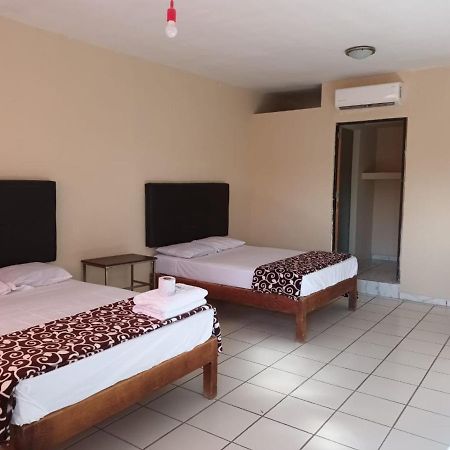 Hotel Maria Teresa Río Verde Kültér fotó