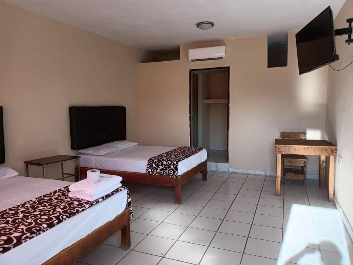 Hotel Maria Teresa Río Verde Kültér fotó
